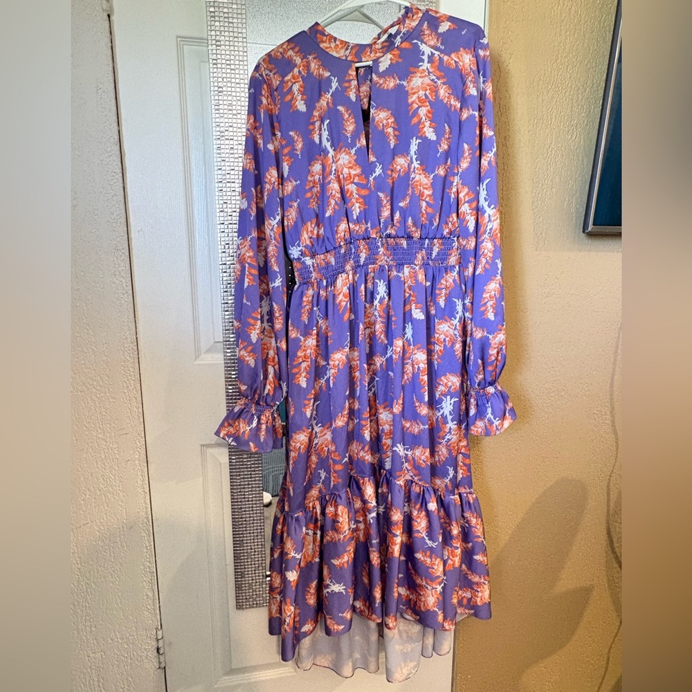 Three Floor Long-Sleeve Midi Dres - Picture 3 of 6